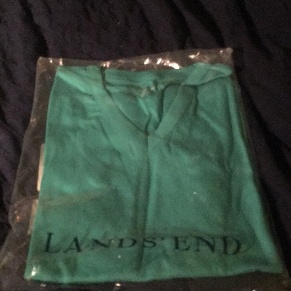 NWT lands’ end, L  jade short sleeved vneck